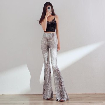 秋季新款冰絲燙金蛇紋大喇叭褲加長款性感包臀高腰高彈歐美風薄款