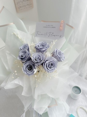 湖水藍永生玫瑰花束