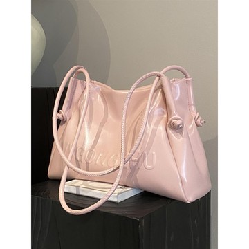 Bag House👜 大容量學生上課通懃包女2024新款春夏單肩腋下包軟皮鬆弛感託特包 託特包