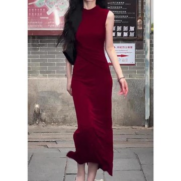 點點夏季新款法式復古風高端女神范收腰顯瘦氣質感無袖紅色連衣裙