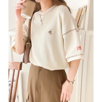 日本 Classical Elf - Java 華夫格落肩刺繡logo上衣-象牙米