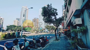 捷運信義國小站文化中心站裝潢套房｜高雄市新興區民生一路