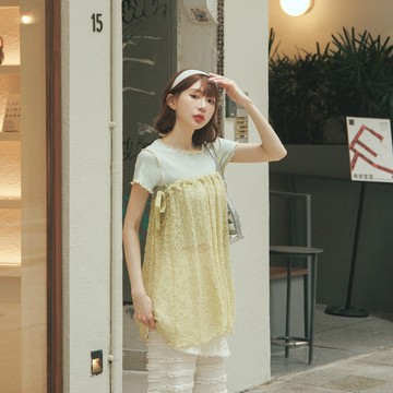 QUEENSHOP_S 女裝 蕾絲鏤空側綁帶造型裙簾 四色售 現+預 【07130054】