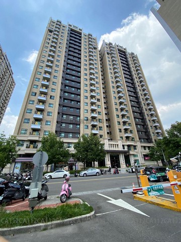 微笑雲朝東視野美屋單層排氣挑高3.6米｜台中市北區育樂街