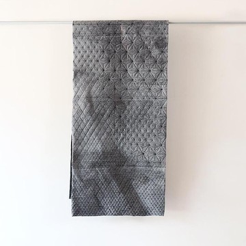 Mikabarr Runner Tamara 桌巾 黑色