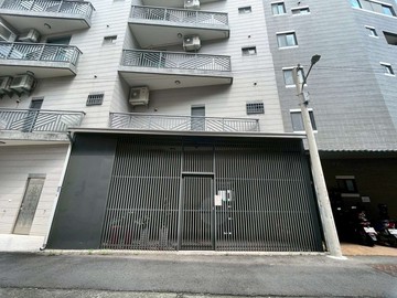 74環內住二電梯店墅｜7.7米大面寬｜軍功路商圈｜台中市北屯區軍福十八路