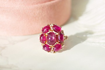 7克拉天然星光紅寶石戒指，925純銀鍍金戒台，尺寸49