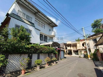 大樹蓬萊山莊｜近舊鐵橋大地坪大面寬增建滿透天車庫｜高雄市大樹區蓬萊