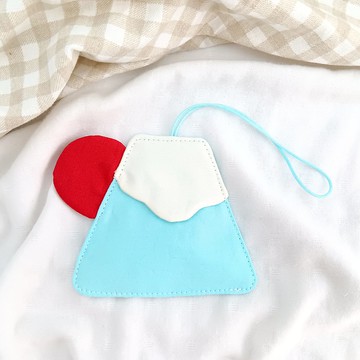 富士山。微厚手感姓名吊牌 名牌 吊飾。客製中英文名字