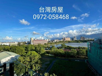 羅東林場湖景三角窗透天電梯美墅店住｜宜蘭縣五結鄉中正路一段