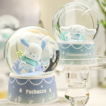 【Sanrio三麗鷗家族】海洋系列水晶球 正版授權限定款 大耳狗Cinnamoroll喜拿 帕恰狗Pochacco 夢幻雪花球公仔 居家裝飾 療癒擺飾 書桌擺件 辦公室小物 交換禮物閨蜜禮物情人節禮物
