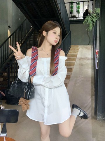 雨菲|免運 襯衫 實拍 大尺碼襯衫 夏日襯衫 法式一字肩吊帶襯衫女夏季2024年新款設計感小眾高級感中長款上衣 A10