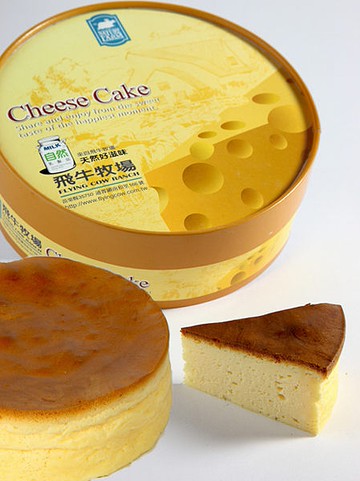 【牛奶生活館．重乳酪起司蛋糕】濃郁起司綿密口感