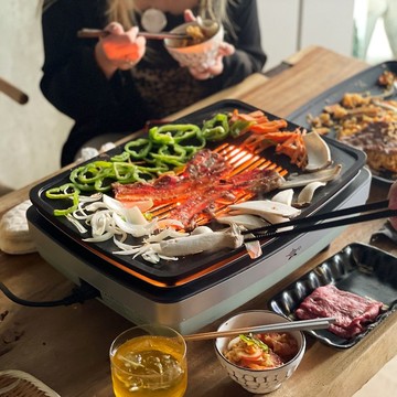 日本Sengoku Aladdin 千石阿拉丁 0.2秒瞬熱 遠紅外石墨大烤盤