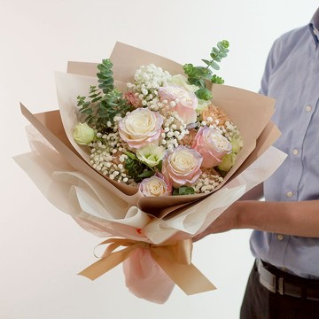 浪漫極光玫瑰花束