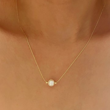 『快速出貨9折』【CReAM】Ulima單顆大天然淡水白珍珠+二顆小珍珠金色金屬女項鍊  #禮盒 #浪漫送禮 #生日禮盒 #情人禮物 #生日禮物