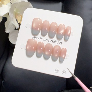 ➕最新設計款穿戴甲💅【粉青琉璃】清新溫柔裸粉薄荷綠法式漸變玻璃珠貓眼手工穿戴美甲短橢圓穿戴甲 JJ4M