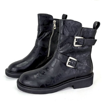 Arvin復古英倫風V口雙飾扣摩登短筒靴