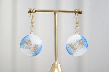 樹脂藝術 圓形耳環・聖水之泉