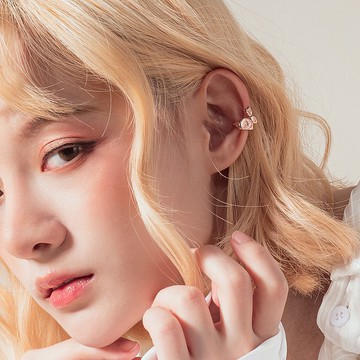 ONCE LITE - 雪兔 * 耳骨夾 耳夾