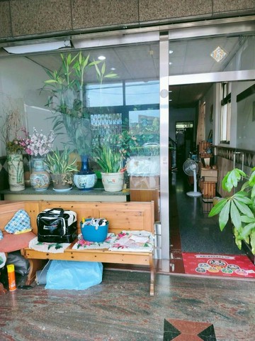 獨家專賣花壇( 正)中山路店住｜彰化縣花壇鄉中山路一段