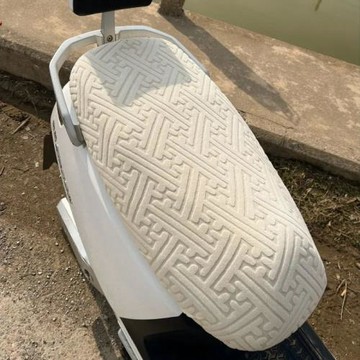 踏板摩托車四季通用防燙通用新款電動車坐墊套防滑電瓶車彈力
