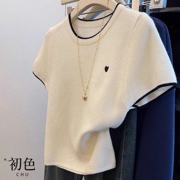 初色 純色簡約迷你愛心刺繡圓領短袖撞色T恤針織衫上衣女上衣-杏色-12833(F可選/現貨+預購)