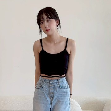 【nine韓系服飾】現貨韓國綁帶小可愛 細肩帶背心 集中 性感 百搭 bar top 4色