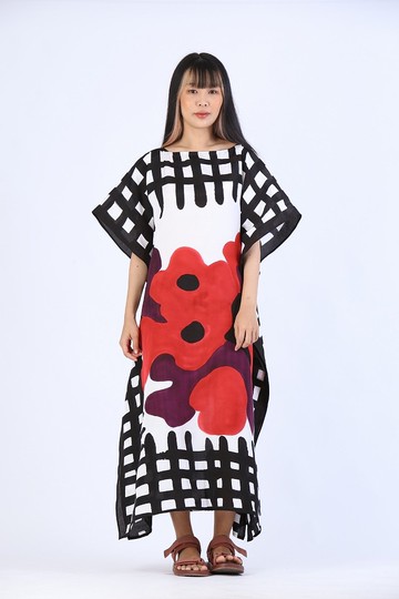 Hand Painted Cotton Silk Kaftan for Summer Resort Vacation