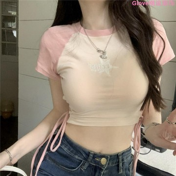 🌷🌷撞色辣妹緊身短款上衣收腰鏤空綁帶設計感t恤女短袖跳舞洋氣小衫短款上衣 上衣女 可愛 純欲風 修身上衣