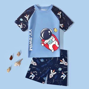 新款卡通大中小男童泳衣泳褲時尚可愛學生防曬溫泉短袖男童游泳裝