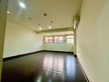 大德三街近全聯靜巷庭院透天｜桃園市桃園區大德三街