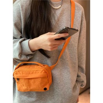 新款馬卡龍色尼龍小方包防水輕便帆布包包休閑百搭單肩斜挎手機包