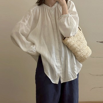 中大尺碼 襯衫 法式寬鬆褶皺立領棉麻襯衫【074668】MAR26｜1色 19LADY〔現貨〕