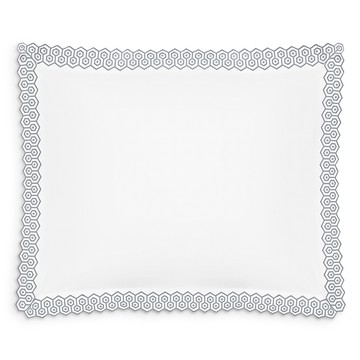Matouk Felix Sham, Standard