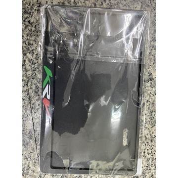 KRV字樣的，（鋁合金牌框，適用7碼小牌各種車）$399