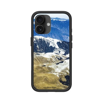 iPhone 16 Mod NX 黑 - Chi Po-Lin 齊柏林《看見台灣》系列 - 能高安東軍草原