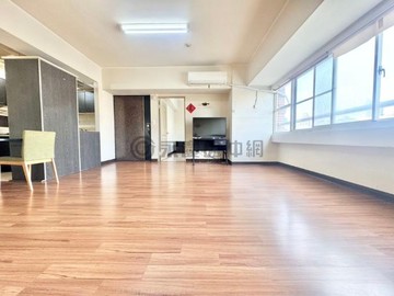 獨家南屯｜大家築｜永久棟距邊間視野大兩房學區宅｜台中市南屯區河南路四段