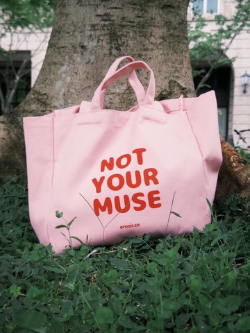 NOT YOUR MUSE 帆布托特包