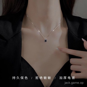 S925純銀方牌項鏈氣質時尚輕奢小衆設計2025新款爆款鎖骨鏈女簡約