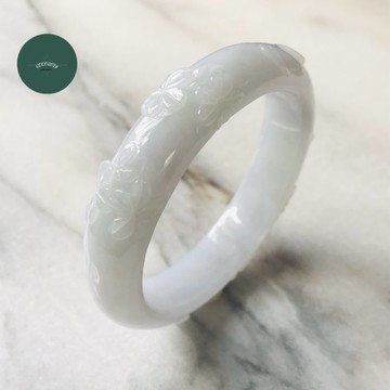 翡翠 玉鐲 天然石  稀有 緬甸產 49.7mm