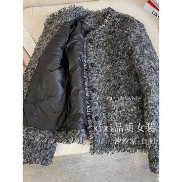 灰色小香風羽絨服女冬季2024新款高端法式圈圈羊羔毛羽絨內膽外套