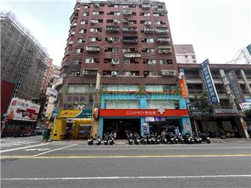 巨蛋瑞豐商圈低總價2房｜高雄市鼓山區華榮路