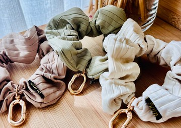 Soin所以 手機掛繩  大腸圈兩用防潑水 髮圈 手機繩