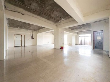 崇德捷運室內83坪大三房雙平車|遠見房屋｜台中市北屯區文心路四段