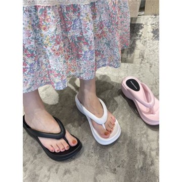 小池在首爾2023年春夏休閑圓頭夾趾人字拖厚底中跟防水沙灘涼拖鞋