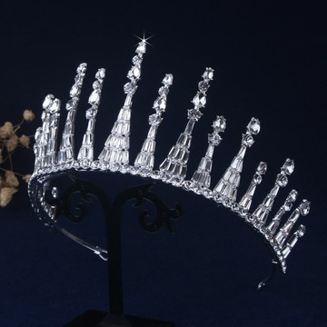 新款高端新娘頭飾結婚皇冠女王婚紗飾品十八歲生日王冠旅拍婚紗照