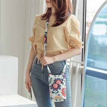 棉質斜背包、側背包：碎花圖案