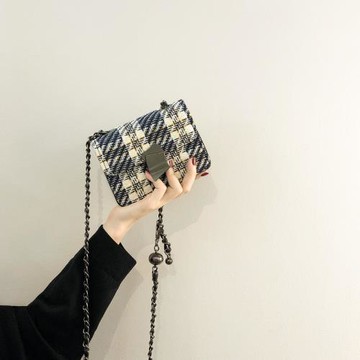 法國小眾包包女包2025新款潮時尚單肩斜挎包夏季格子鏈條迷你小包