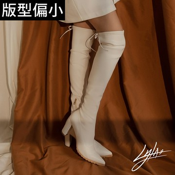 ⭐APP結帳任一雙66折⭐ANNSTAR 蕾菈聯名-辣妹特務過膝彈力尖頭長靴8cm-白(版型偏小)